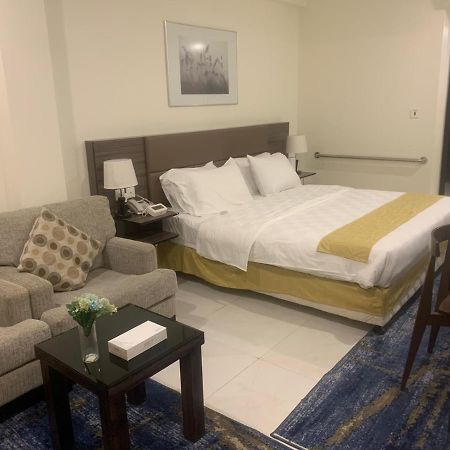 Grand Lily Hotel Suites Ель-Хуфуф Екстер'єр фото