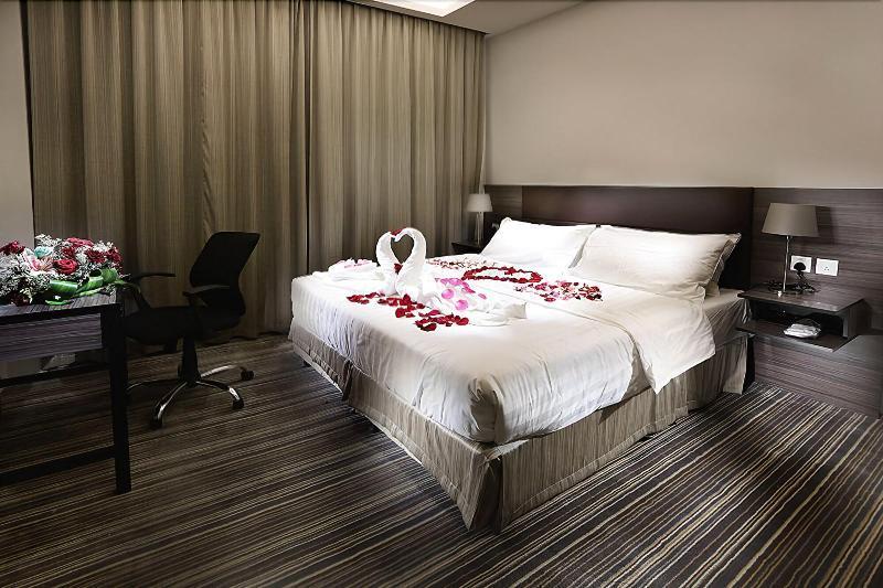 Grand Lily Hotel Suites Ель-Хуфуф Екстер'єр фото