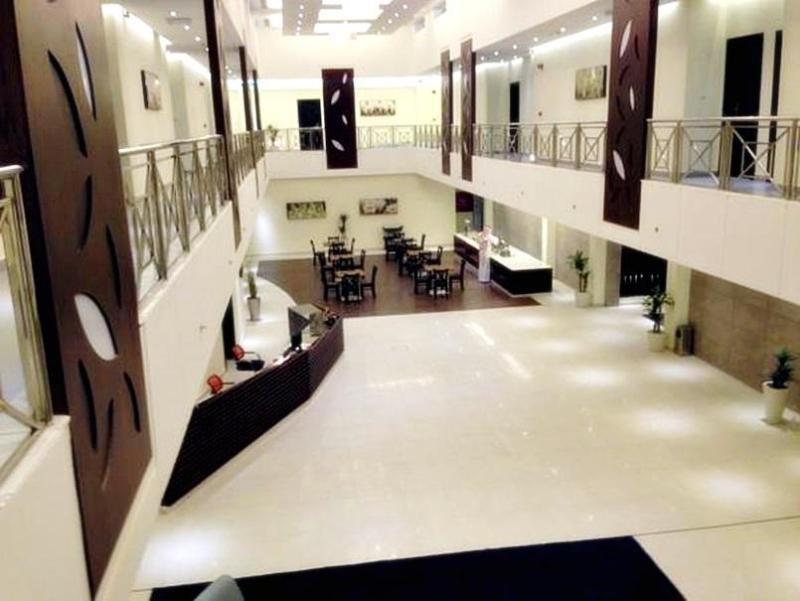 Grand Lily Hotel Suites Ель-Хуфуф Екстер'єр фото