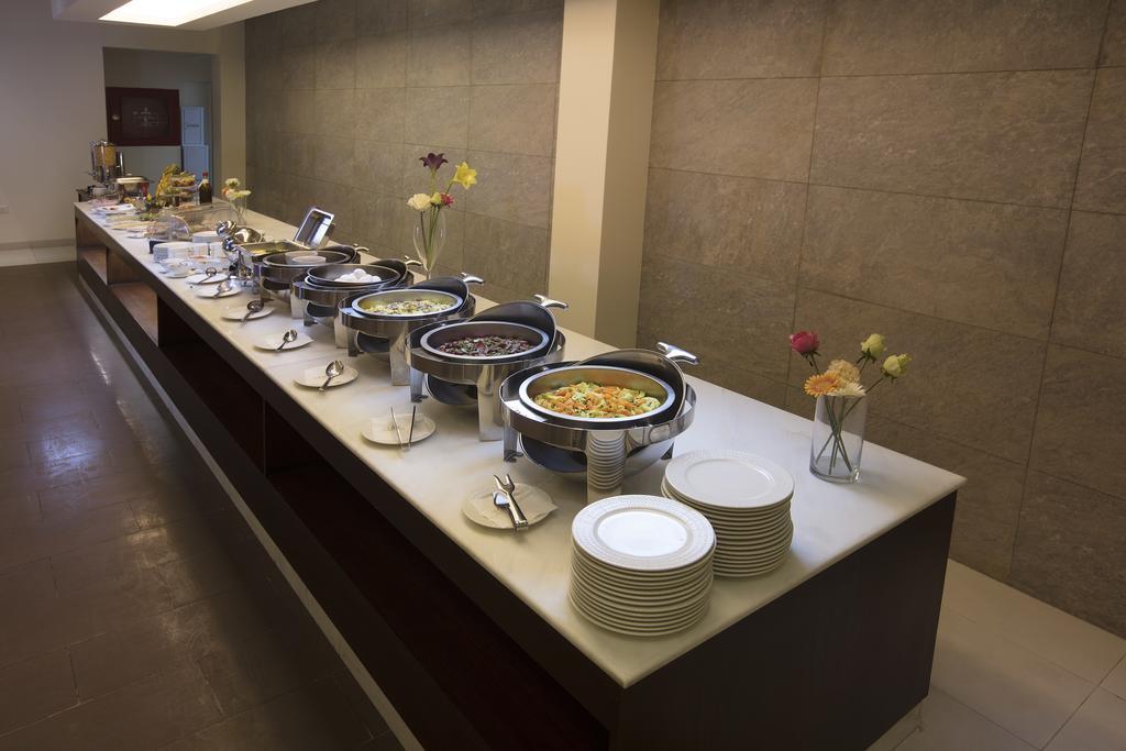 Grand Lily Hotel Suites Ель-Хуфуф Екстер'єр фото